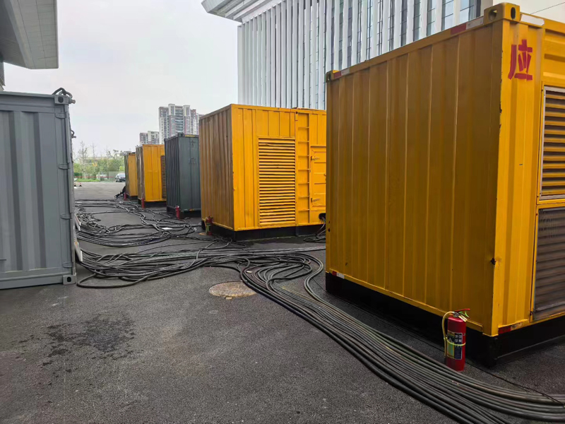 吐鲁番不同季节柴油发电机组保养有哪些注意事项？