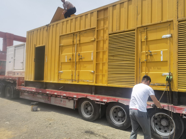 吐鲁番发电机出租100KW发电机需要什么规格的电缆线?