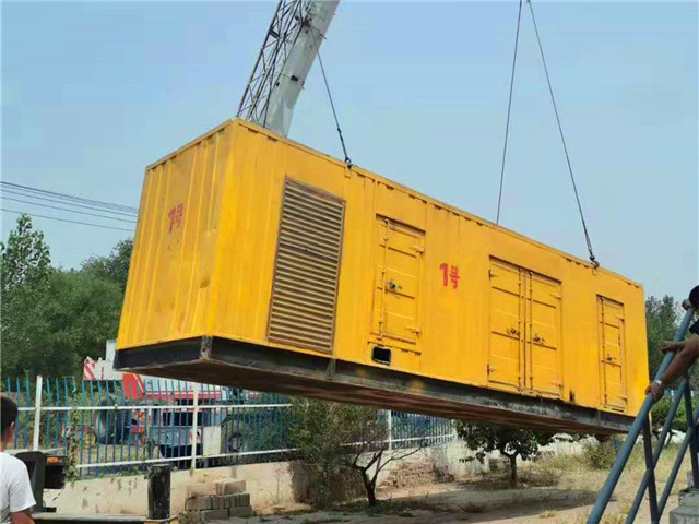 吐鲁番300KW柴油发电机组油耗是多少？