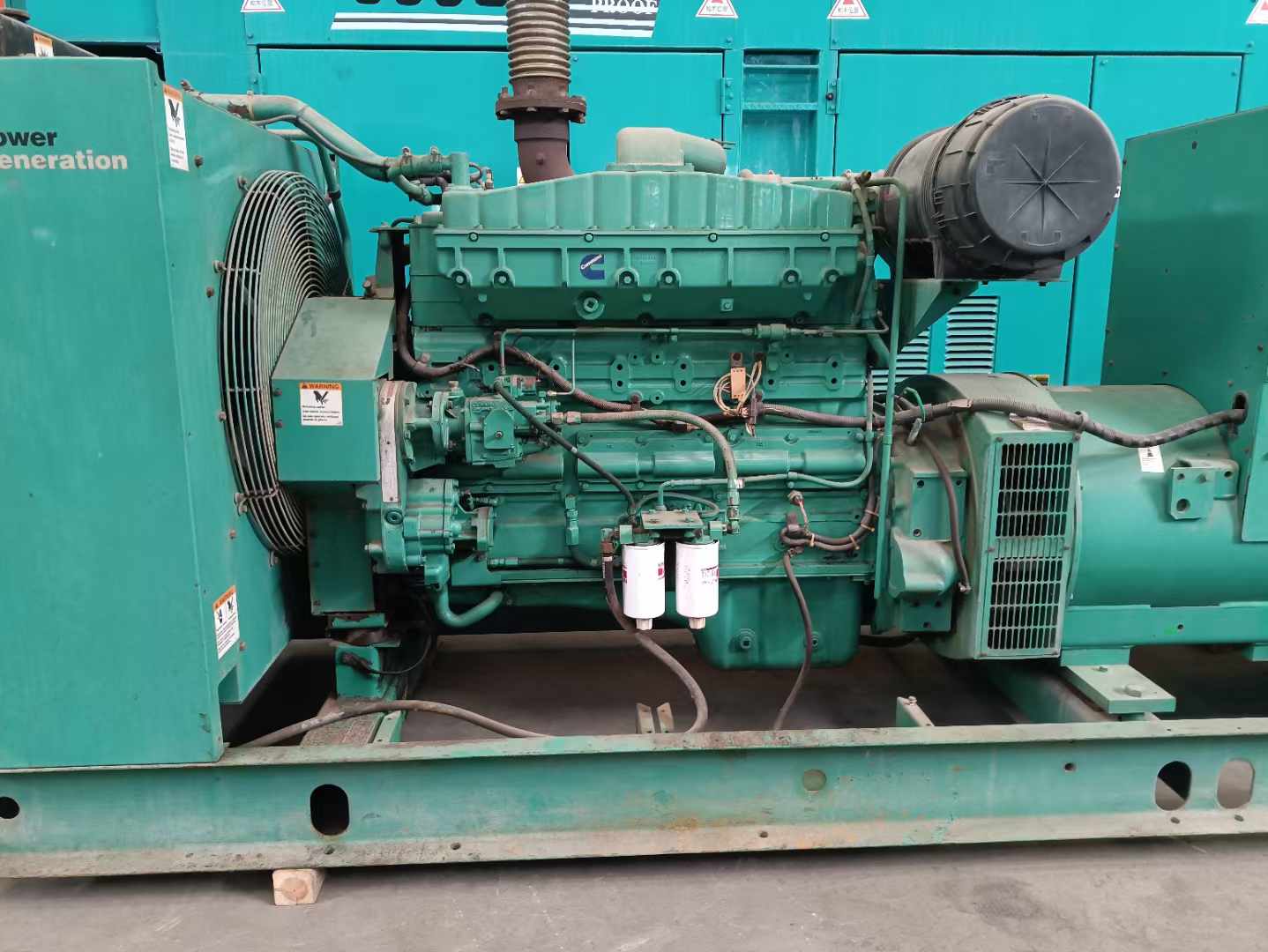 吐鲁番过载会对 600kW 柴油发电机组造成哪些损害？