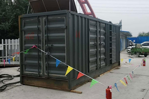 吐鲁番发电机租赁空气滤清器多久更换一次？